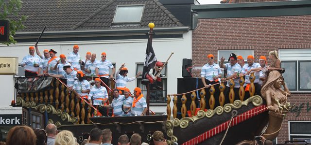 Optocht Lexmond 2017 door Meerkerk